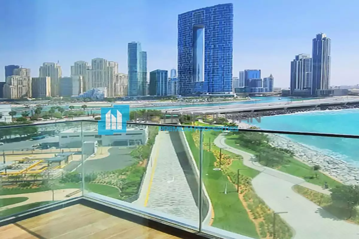 Flat 228m² in UAE, Dubai. Priced at 6242887€ rent photo-1