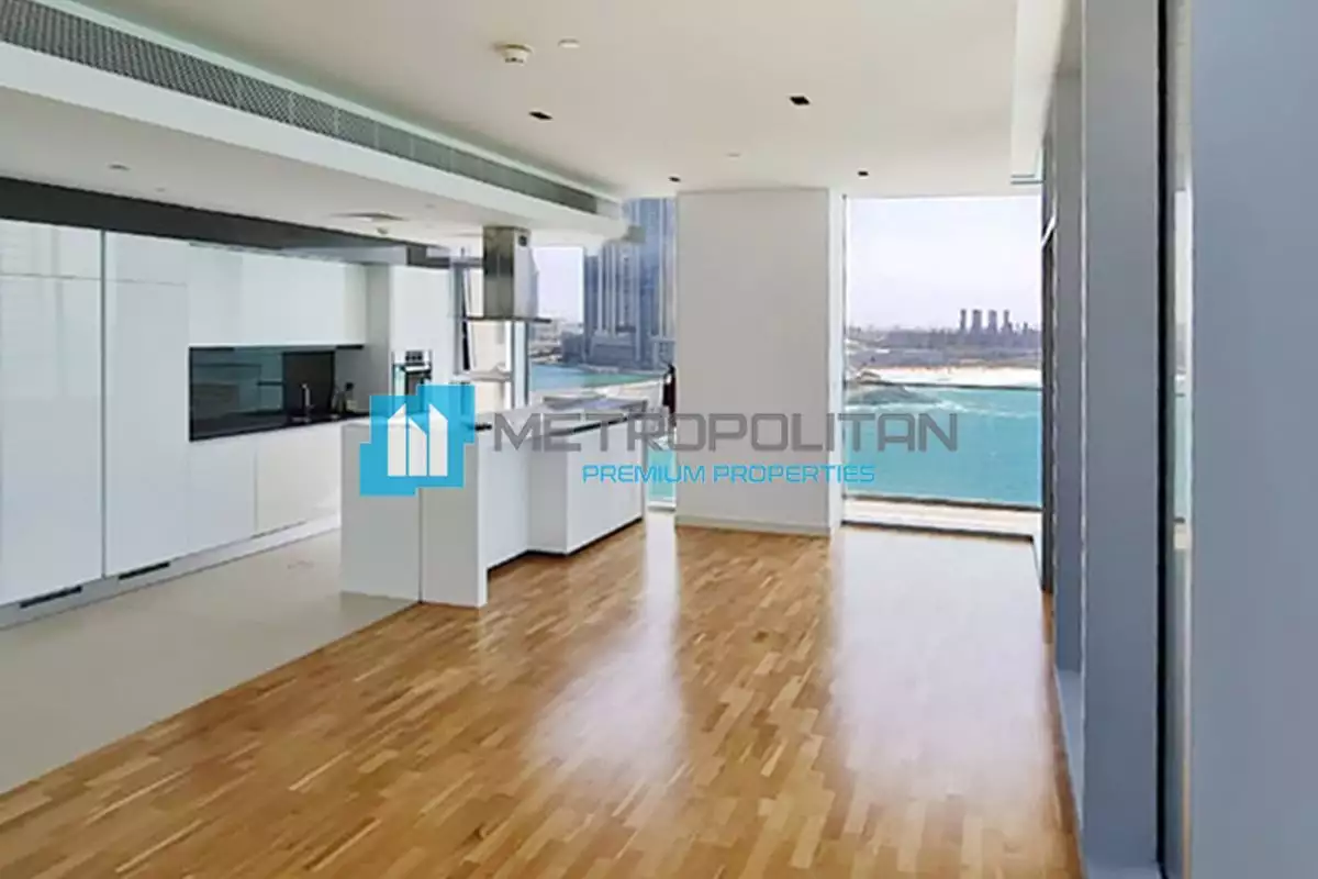 Flat 228m² in UAE, Dubai. Priced at 6242887€ rent photo-4