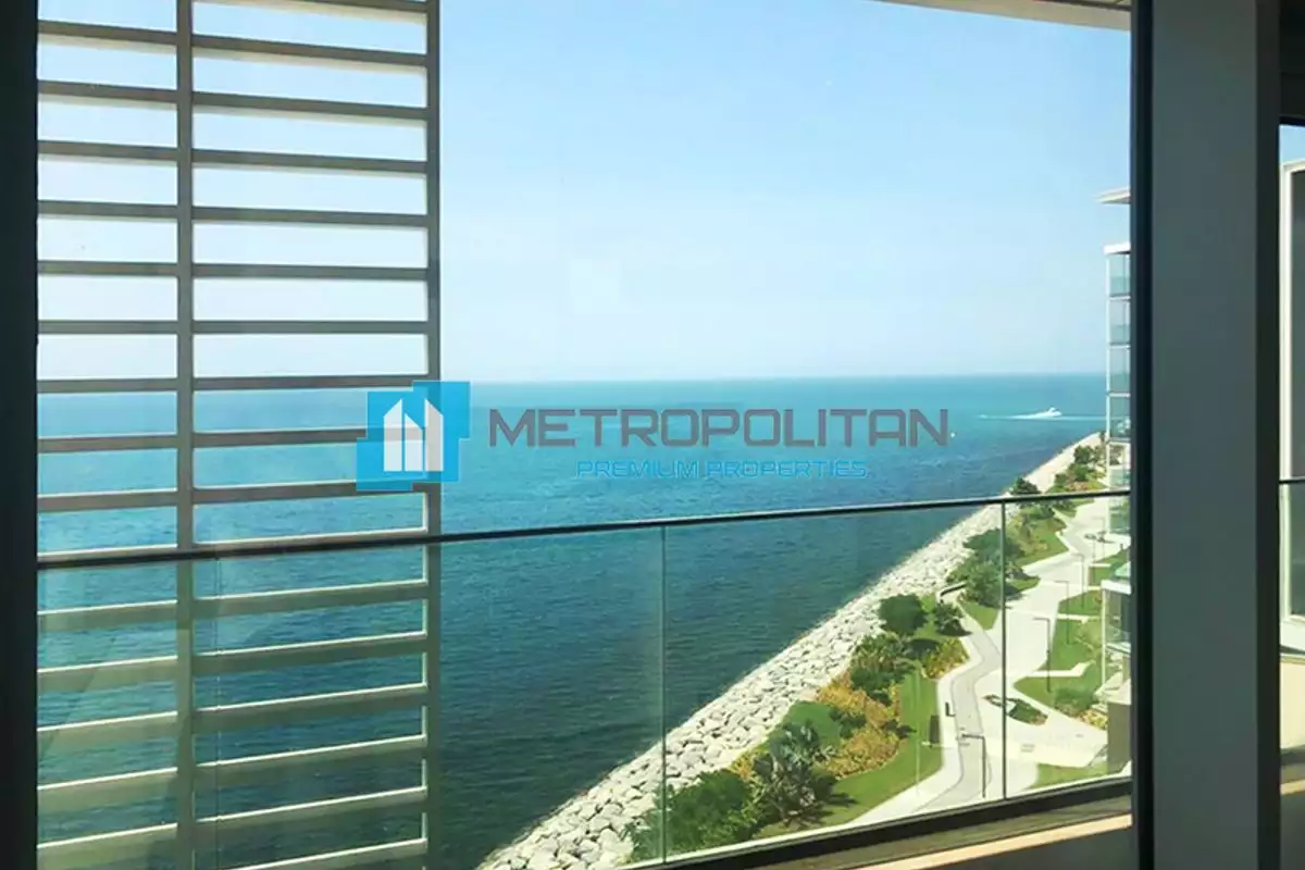 Flat 228m² in UAE, Dubai. Priced at 6242887€ rent photo-7