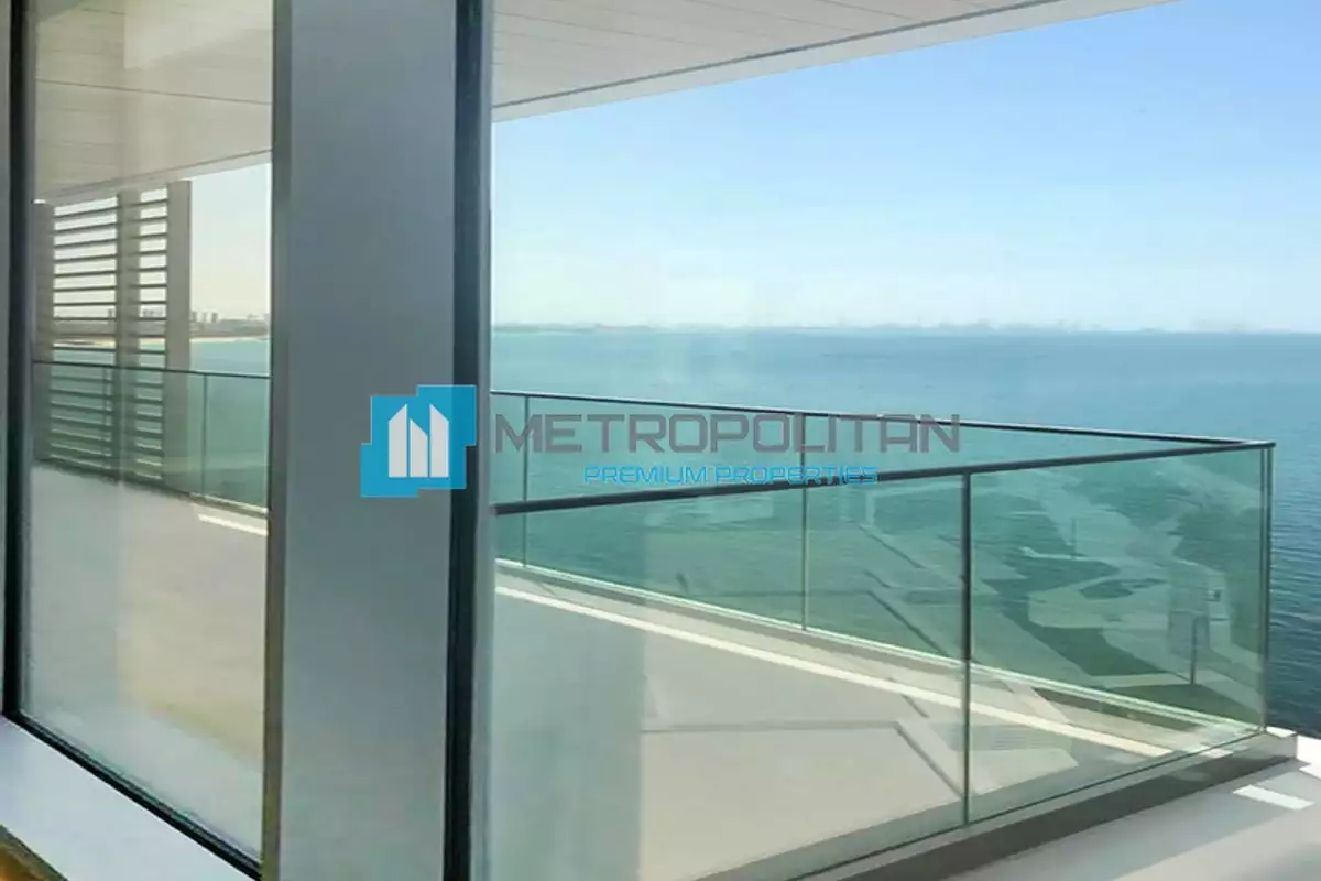 Flat 228m² in UAE, Dubai. Priced at 6242887€ rent photo-8