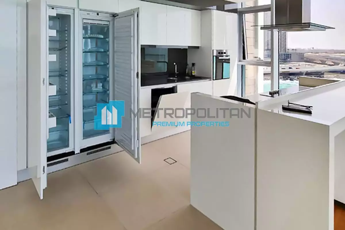 Flat 228m² in UAE, Dubai. Priced at 6242887€ rent photo-9