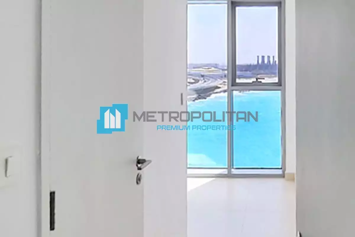 Flat 228m² in UAE, Dubai. Priced at 6242887€ rent photo-16