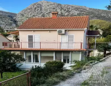 Buy in Montenegro for 240000€