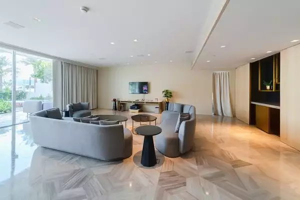 Villa 1143m² in UAE, Dubai. Priced at 10488051€ rent photo-5