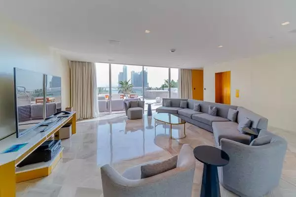 Villa 1143m² in UAE, Dubai. Priced at 10488051€ rent photo-7