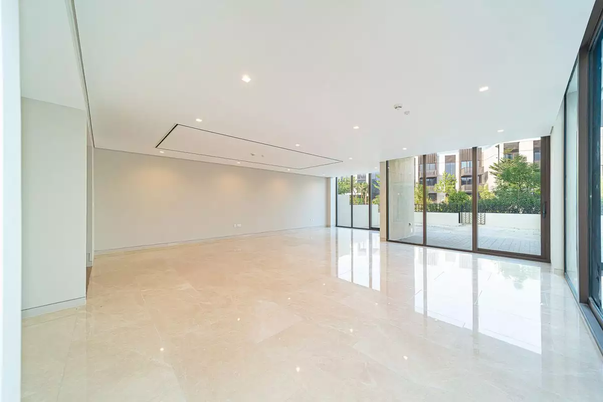 Villa 452m² in UAE, Dubai. Priced at 11237197€ rent photo-2