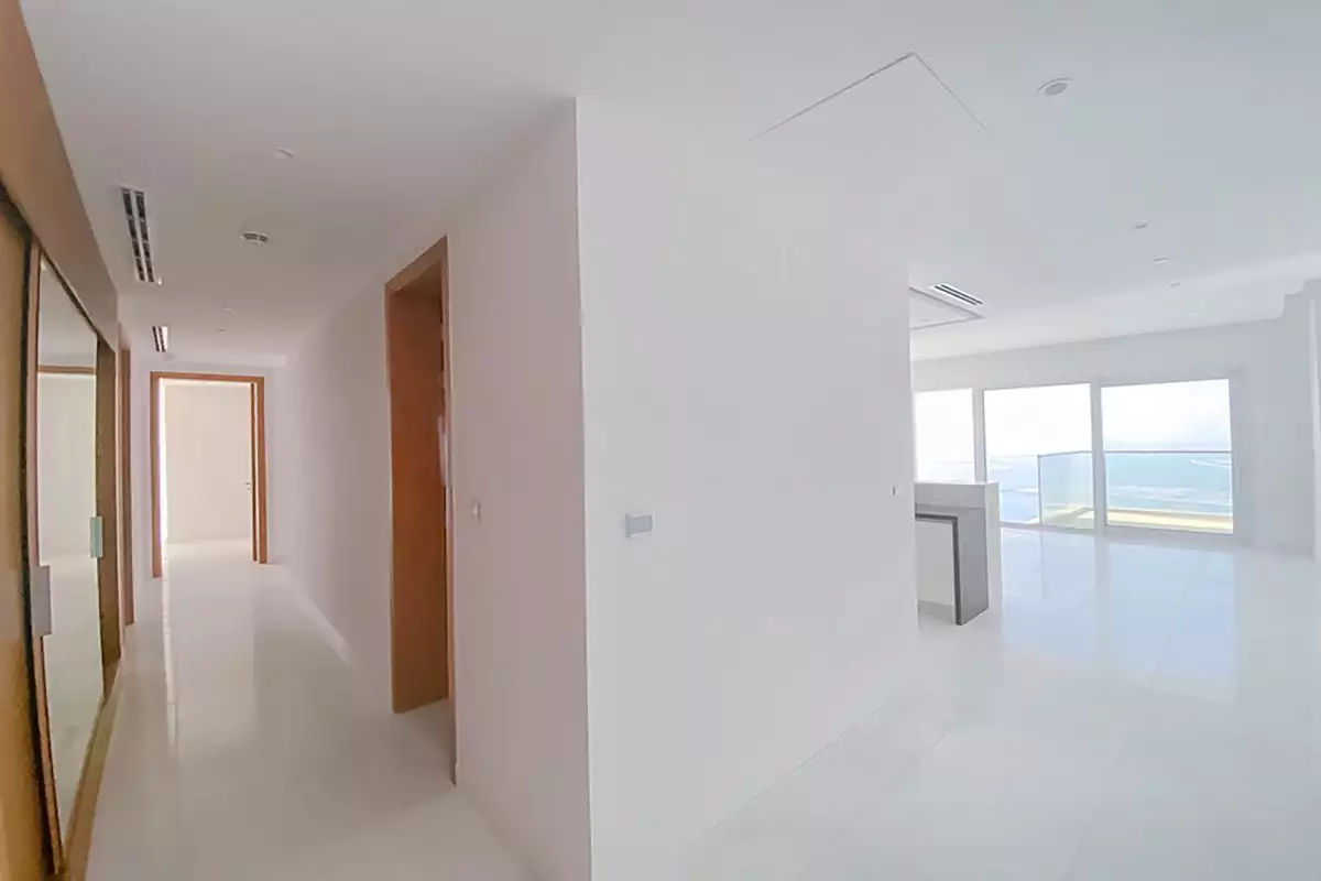 Flat 206m² in UAE, Dubai. Priced at 2244942€ rent photo-4