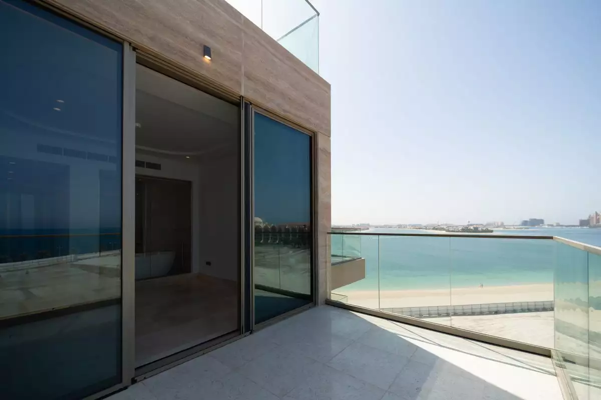 Flat 156m² in UAE, Dubai. Priced at 1961318€ rent photo-1