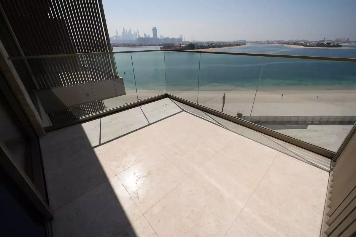 Flat 188m² in UAE, Dubai. Priced at 2805430€ rent photo-2