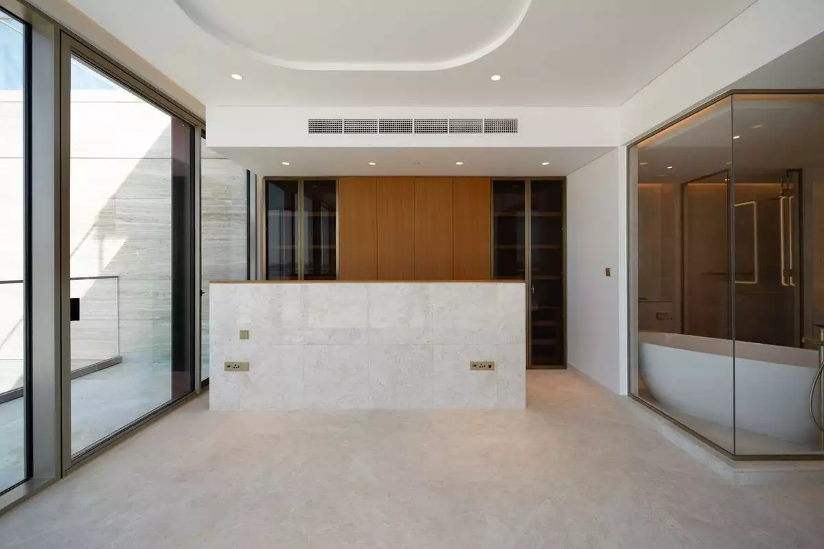 Flat 188m² in UAE, Dubai. Priced at 2805430€ rent photo-11