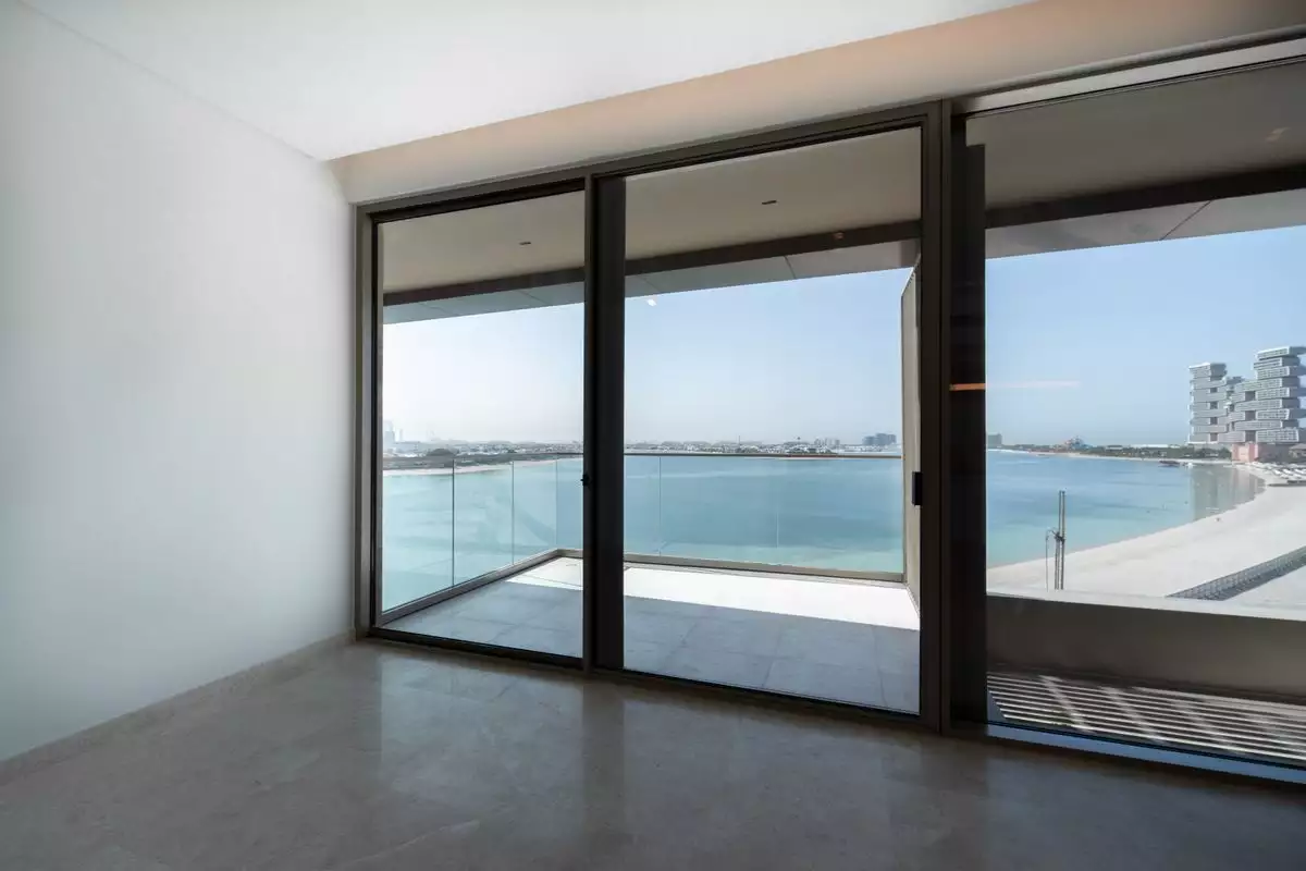 Flat 165m² in UAE, Dubai. Priced at 2706122€ rent photo-4
