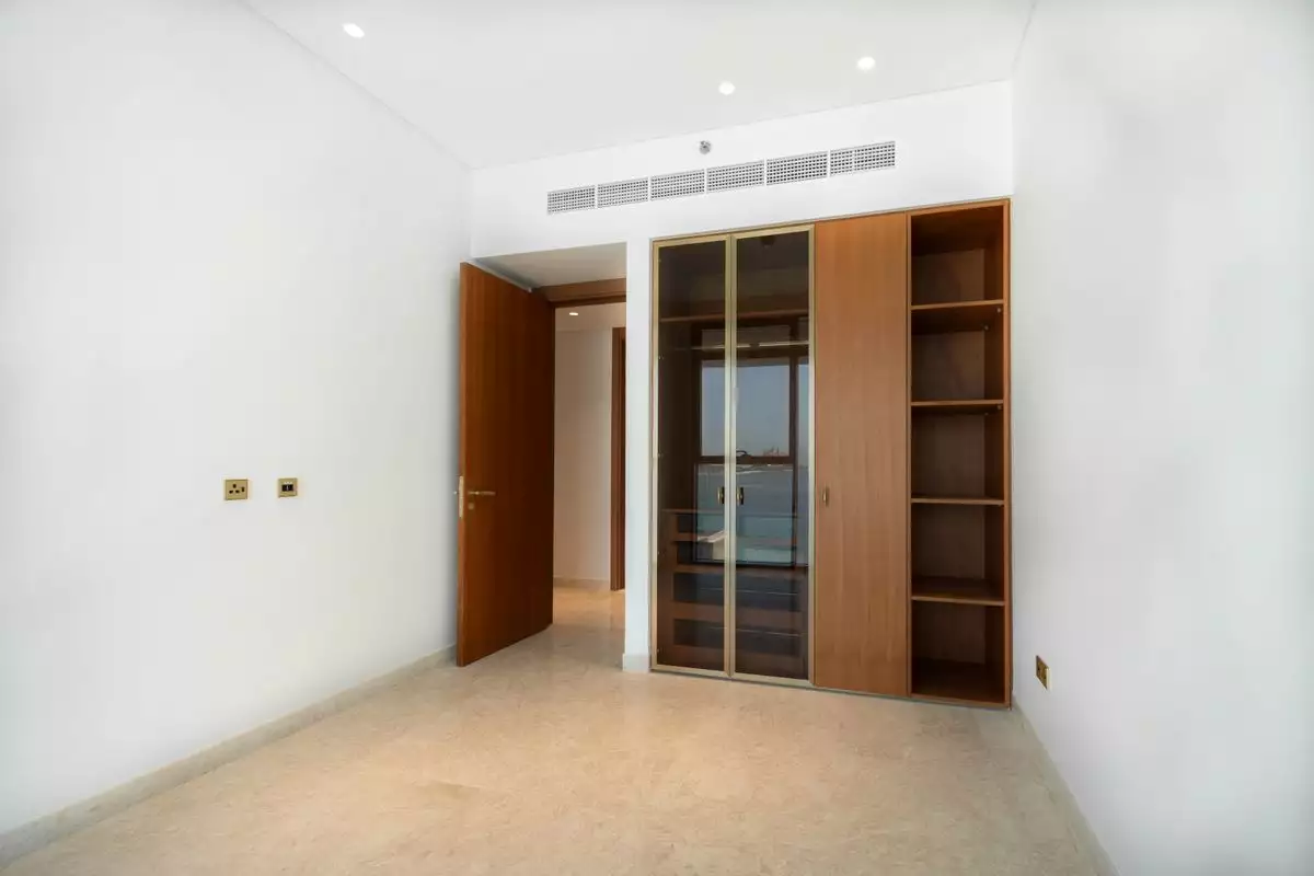 Flat 165m² in UAE, Dubai. Priced at 2706122€ rent photo-13