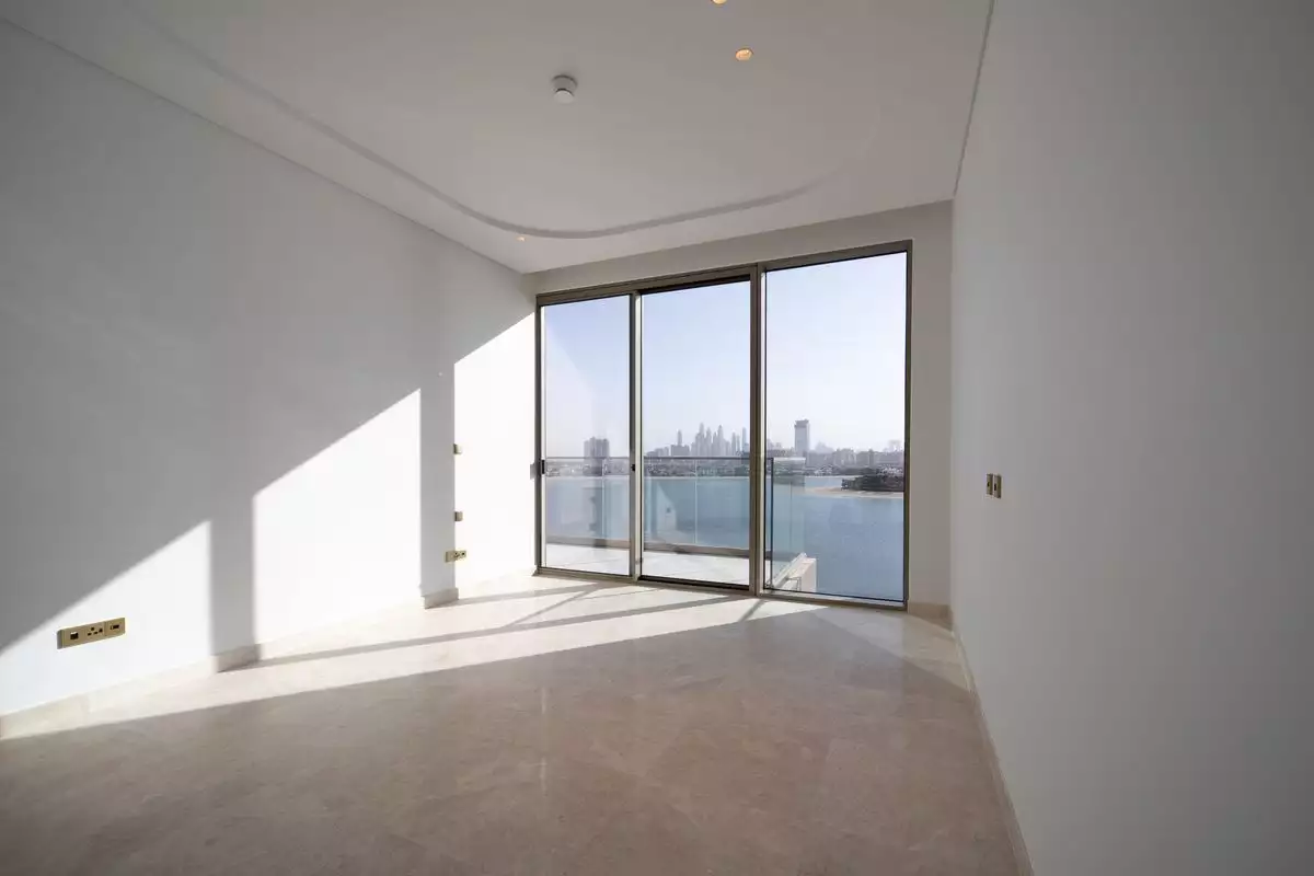 Flat 190m² in UAE, Dubai. Priced at 2954390€ rent photo-11