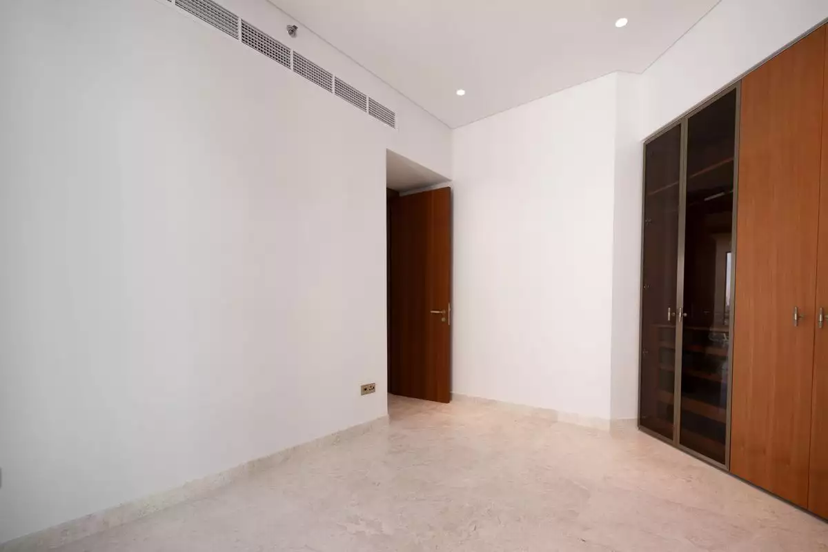 Flat 190m² in UAE, Dubai. Priced at 2954390€ rent photo-17