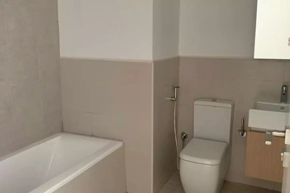 Flat 90m² in UAE, Abu Dhabi. Priced at 324630€ rent photo-11