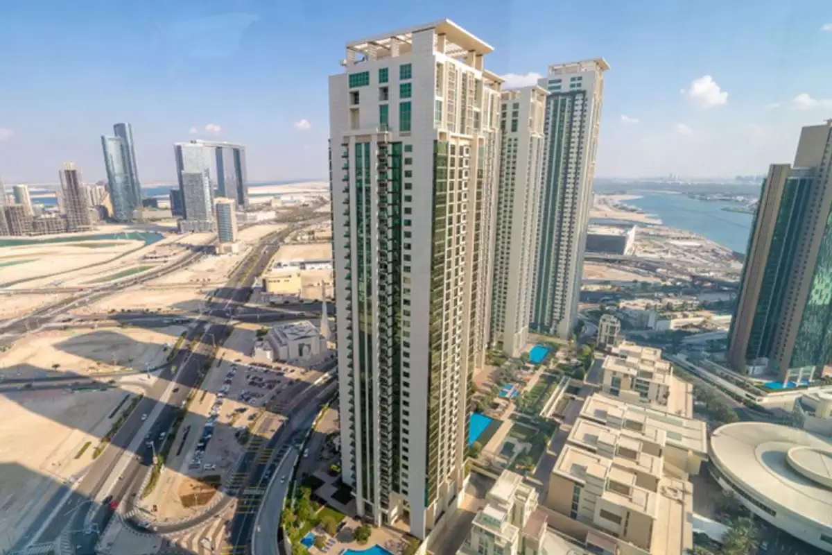 Flat 84m² in UAE, Abu Dhabi. Priced at 237230€ rent photo-2