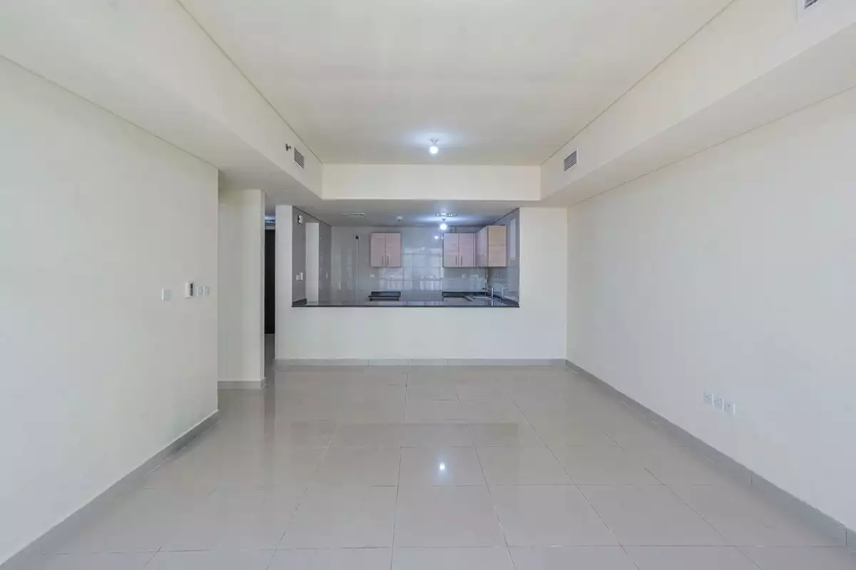 Flat 87m² in UAE, Abu Dhabi. Priced at 212258€ rent photo-2