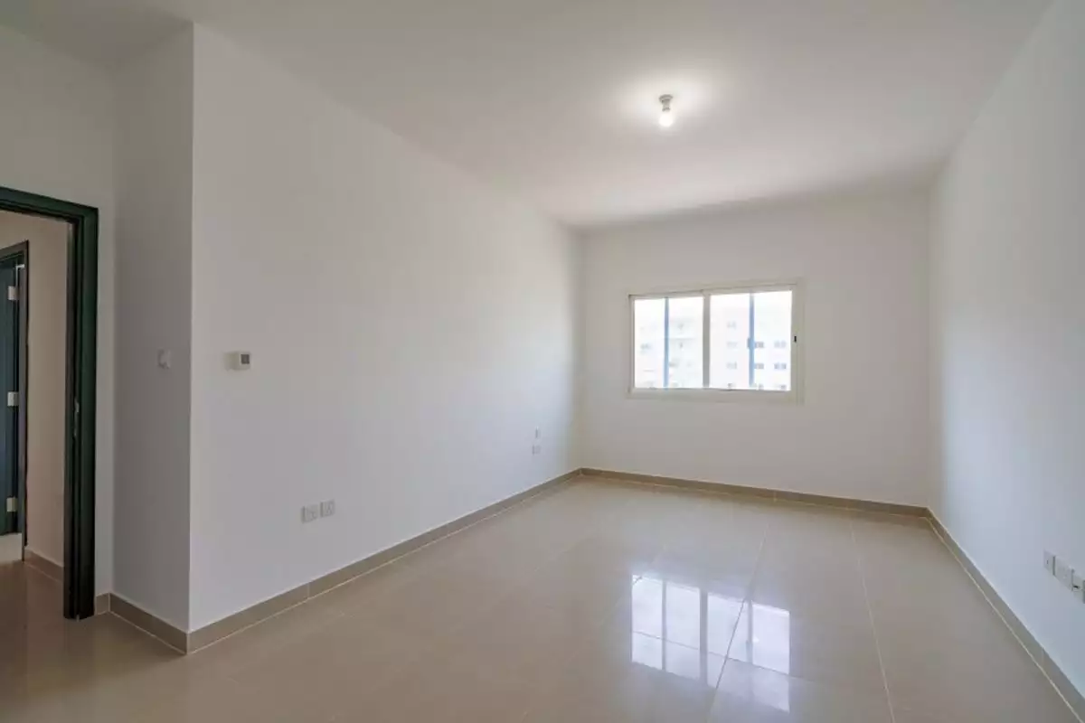 Flat 144m² in UAE, Abu Dhabi. Priced at 301995€ rent photo-12