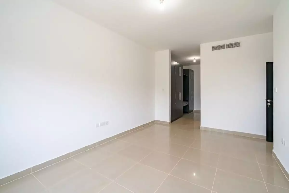 Flat 144m² in UAE, Abu Dhabi. Priced at 301995€ rent photo-17