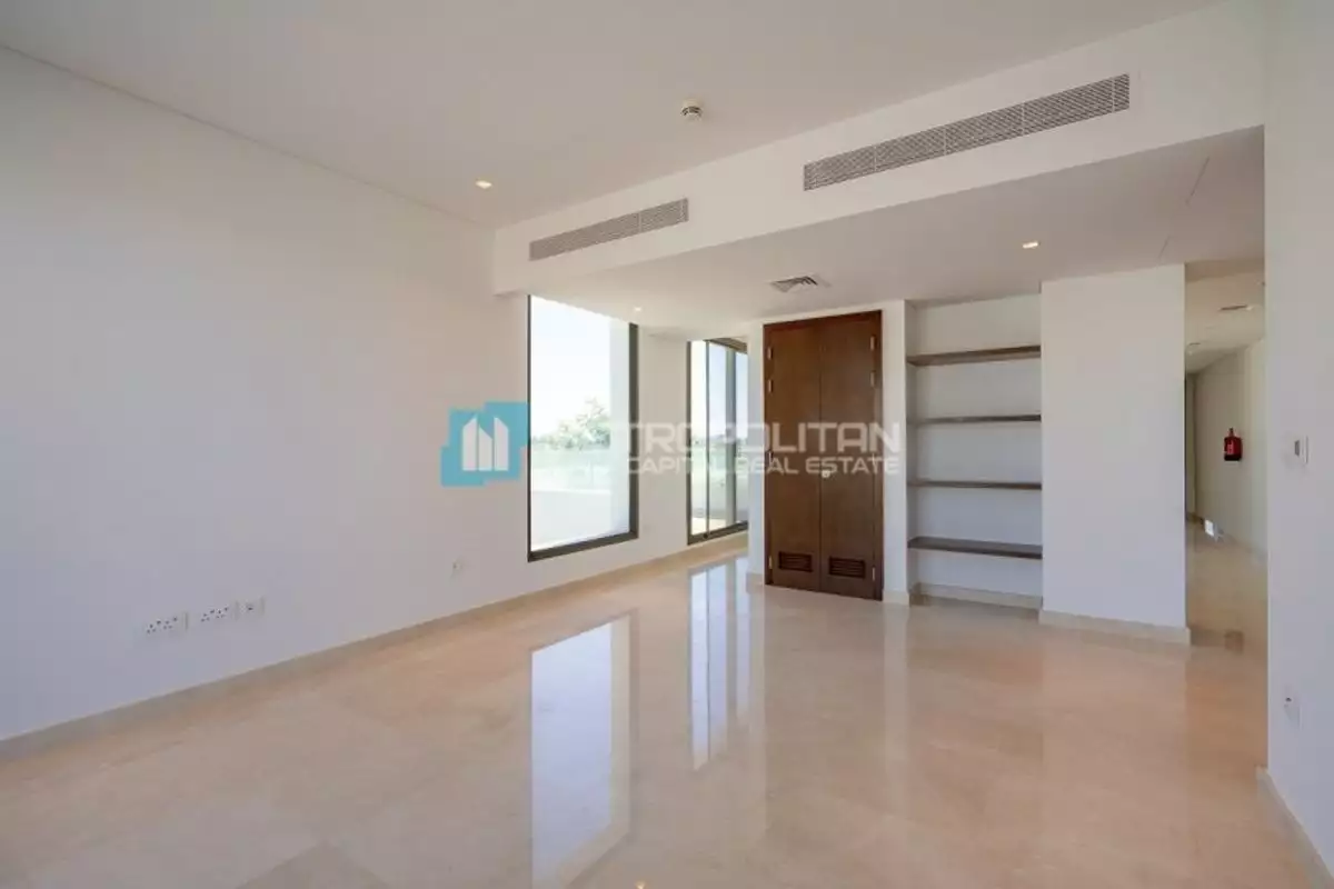 Villa 622m² in UAE, Abu Dhabi. Priced at 2497155€ rent photo-10