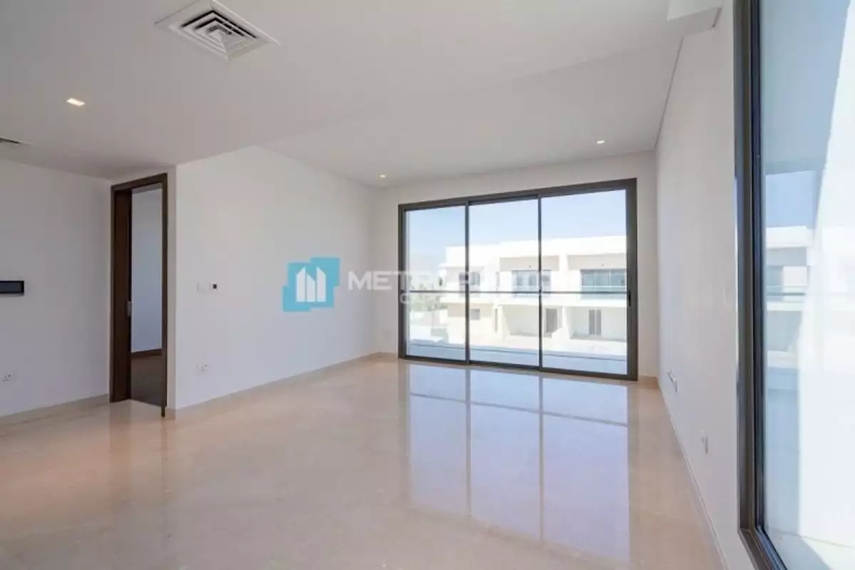 Villa 622m² in UAE, Abu Dhabi. Priced at 2497155€ rent photo-21