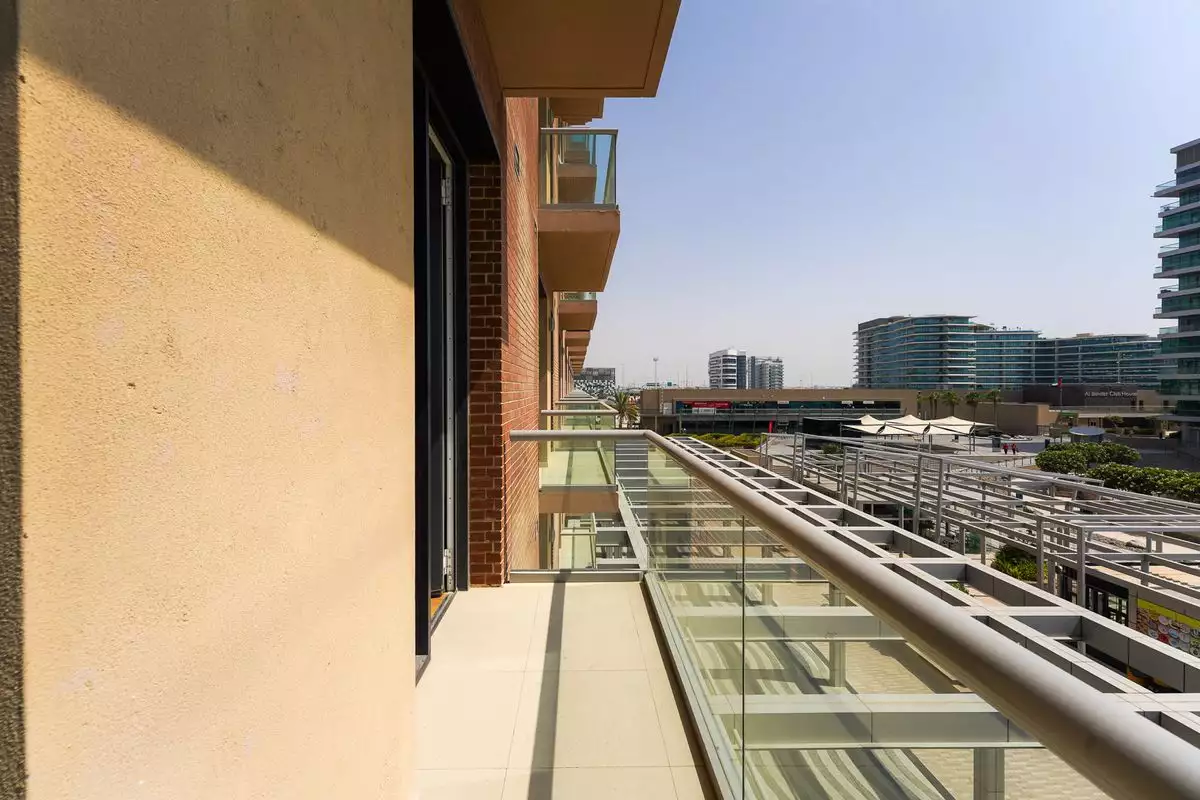 Flat 79m² in UAE, Abu Dhabi. Priced at 337116€ rent photo-16