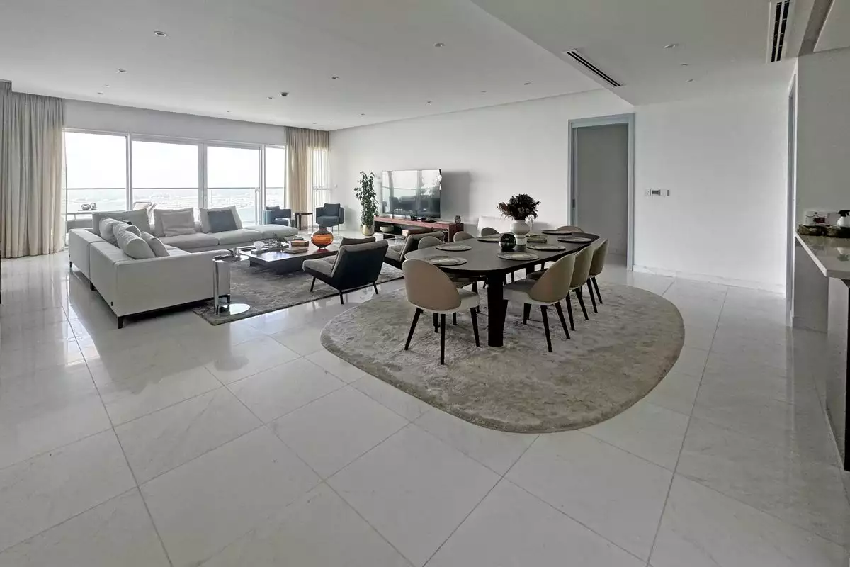 Flat 349m² in UAE, Dubai. Priced at 5144139€ rent photo-3