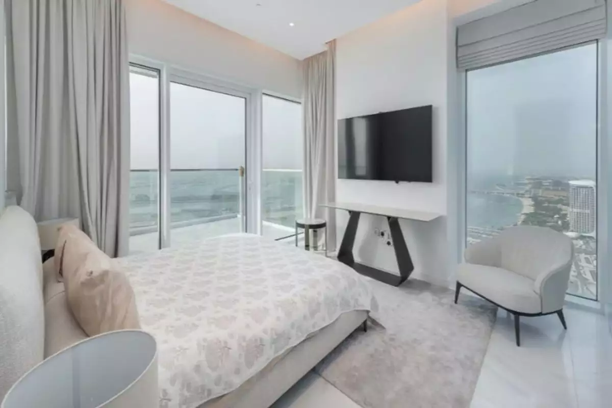 Flat 349m² in UAE, Dubai. Priced at 5144139€ rent photo-7