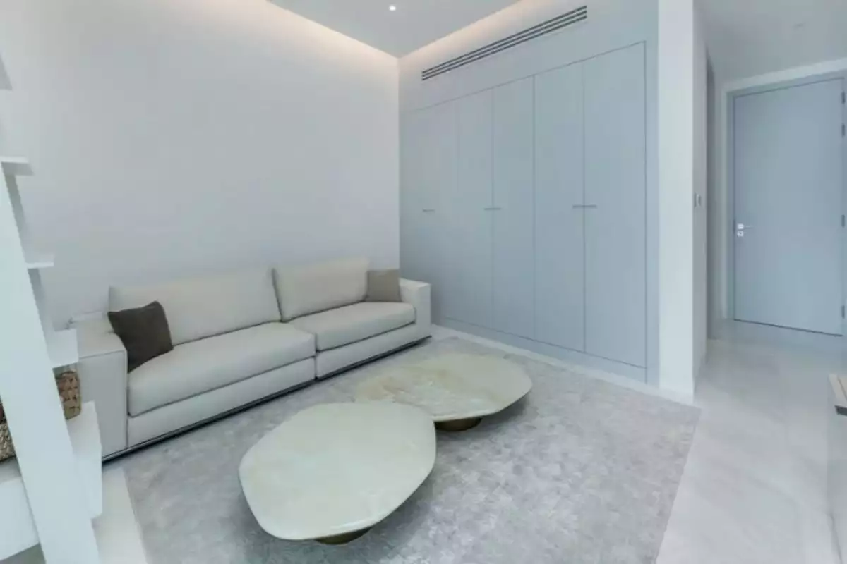 Flat 349m² in UAE, Dubai. Priced at 5144139€ rent photo-8