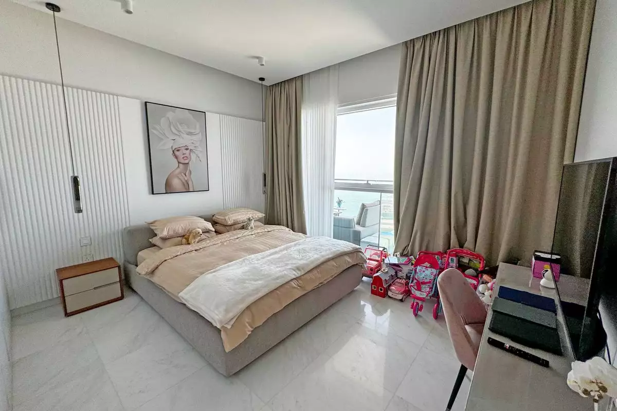 Flat 241m² in UAE, Dubai. Priced at 4494879€ rent photo-5