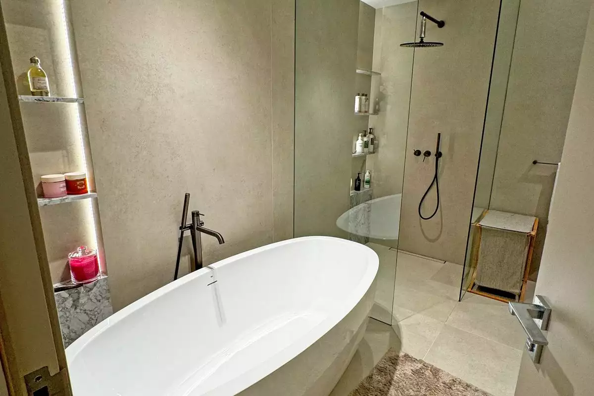 Flat 241m² in UAE, Dubai. Priced at 4494879€ rent photo-13