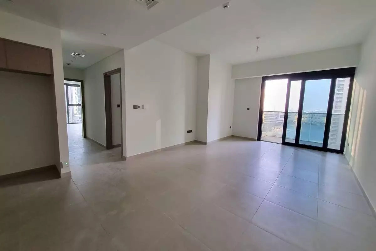 Flat 102m² in UAE, Dubai. Priced at 973890€ rent photo-2