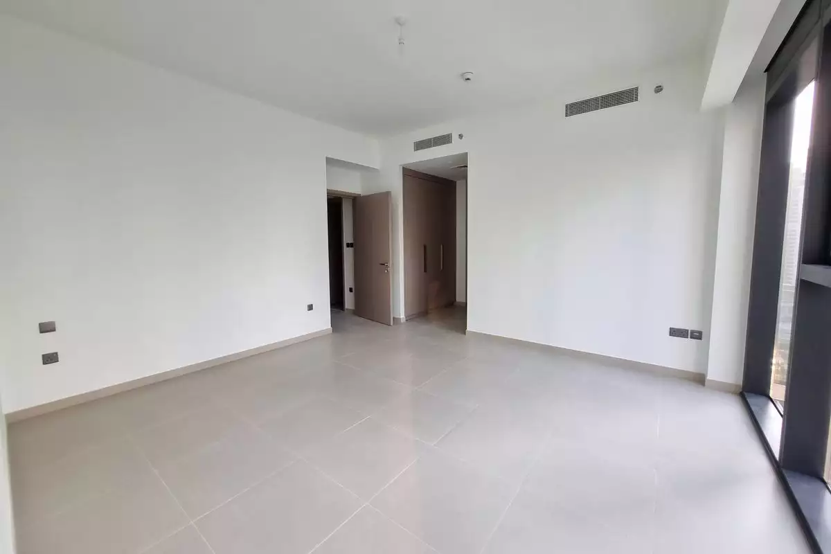 Flat 102m² in UAE, Dubai. Priced at 973890€ rent photo-6