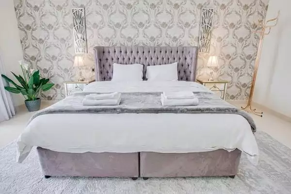 Flat 333m² in UAE, Dubai. Priced at 2746870€ rent photo-7