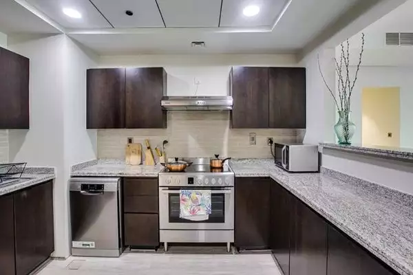 Flat 333m² in UAE, Dubai. Priced at 2746870€ rent photo-13