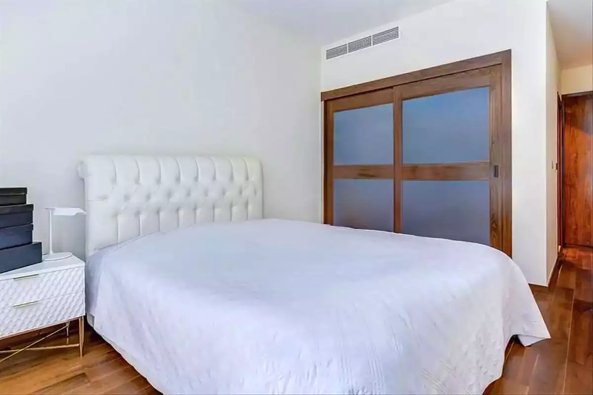 Flat 132m² in UAE, Dubai. Priced at 749146€ rent photo-9