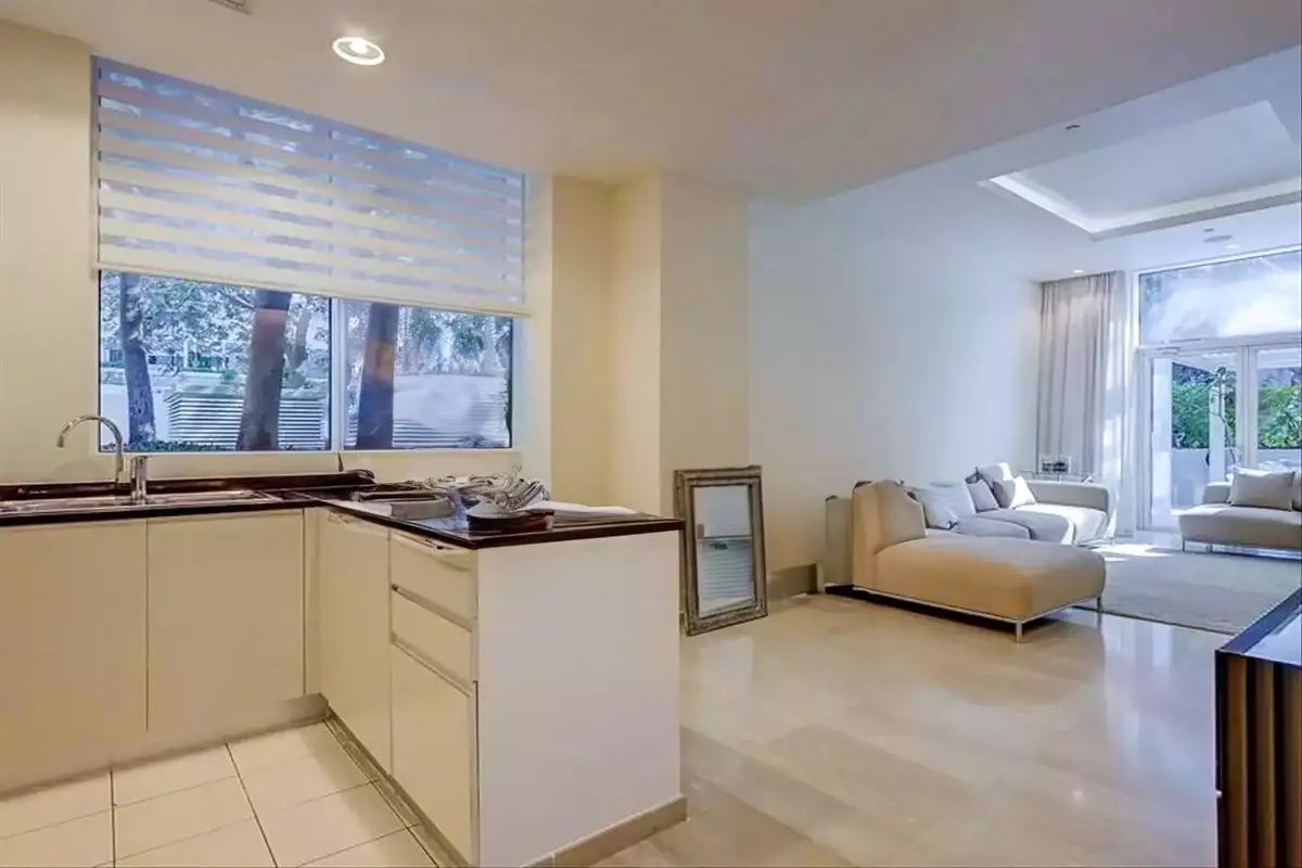 Flat 132m² in UAE, Dubai. Priced at 749146€ rent photo-11