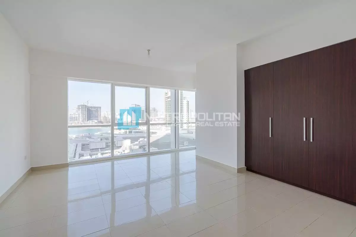 Flat 160m² in UAE, Abu Dhabi. Priced at 506853€ rent photo-11
