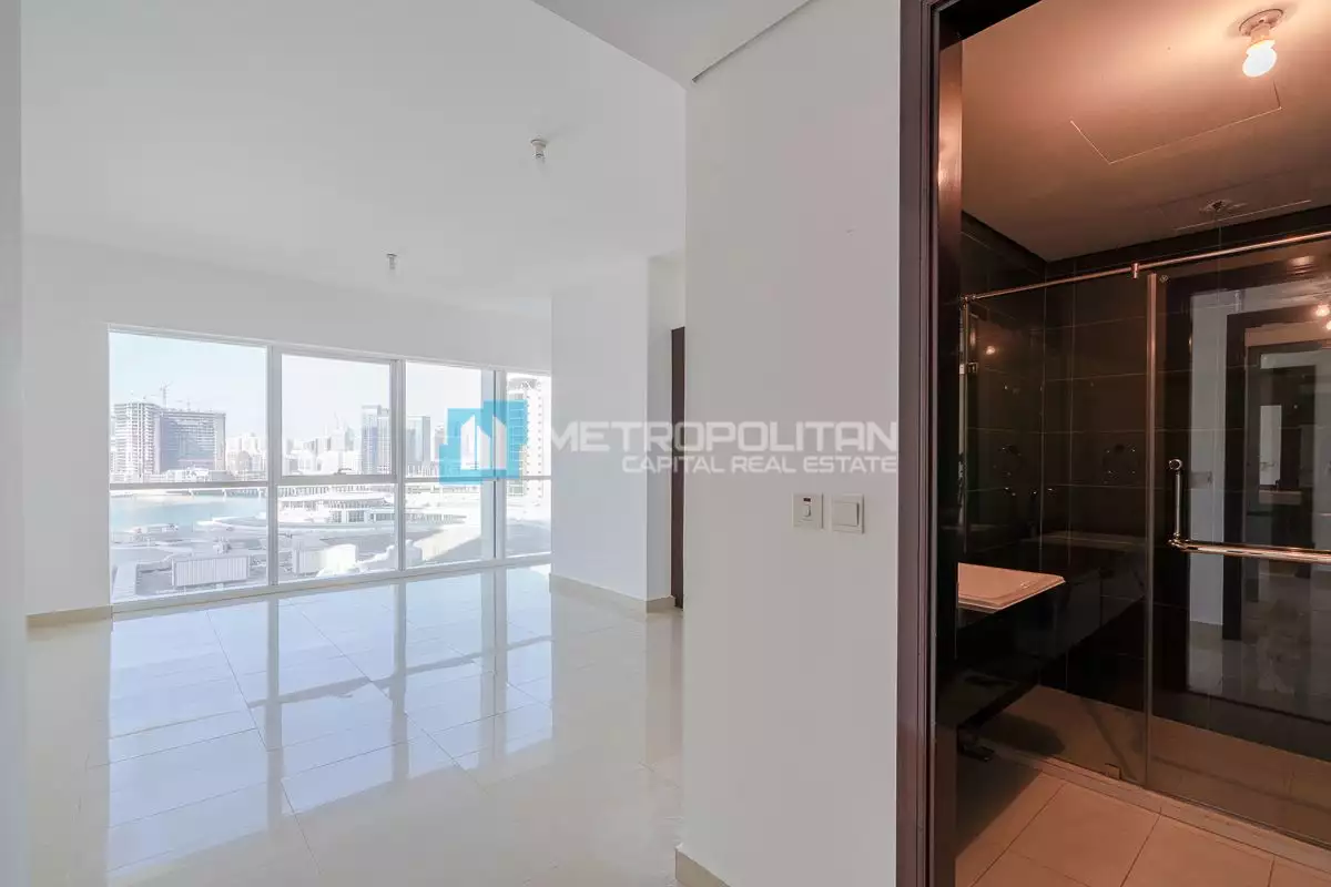 Flat 160m² in UAE, Abu Dhabi. Priced at 506853€ rent photo-14