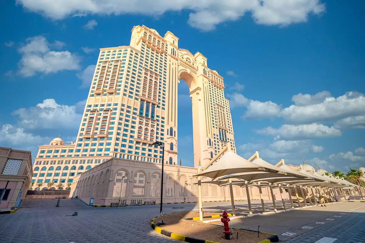 Flat 273m² in UAE, Abu Dhabi. Priced at 1887469€ rent photo-21