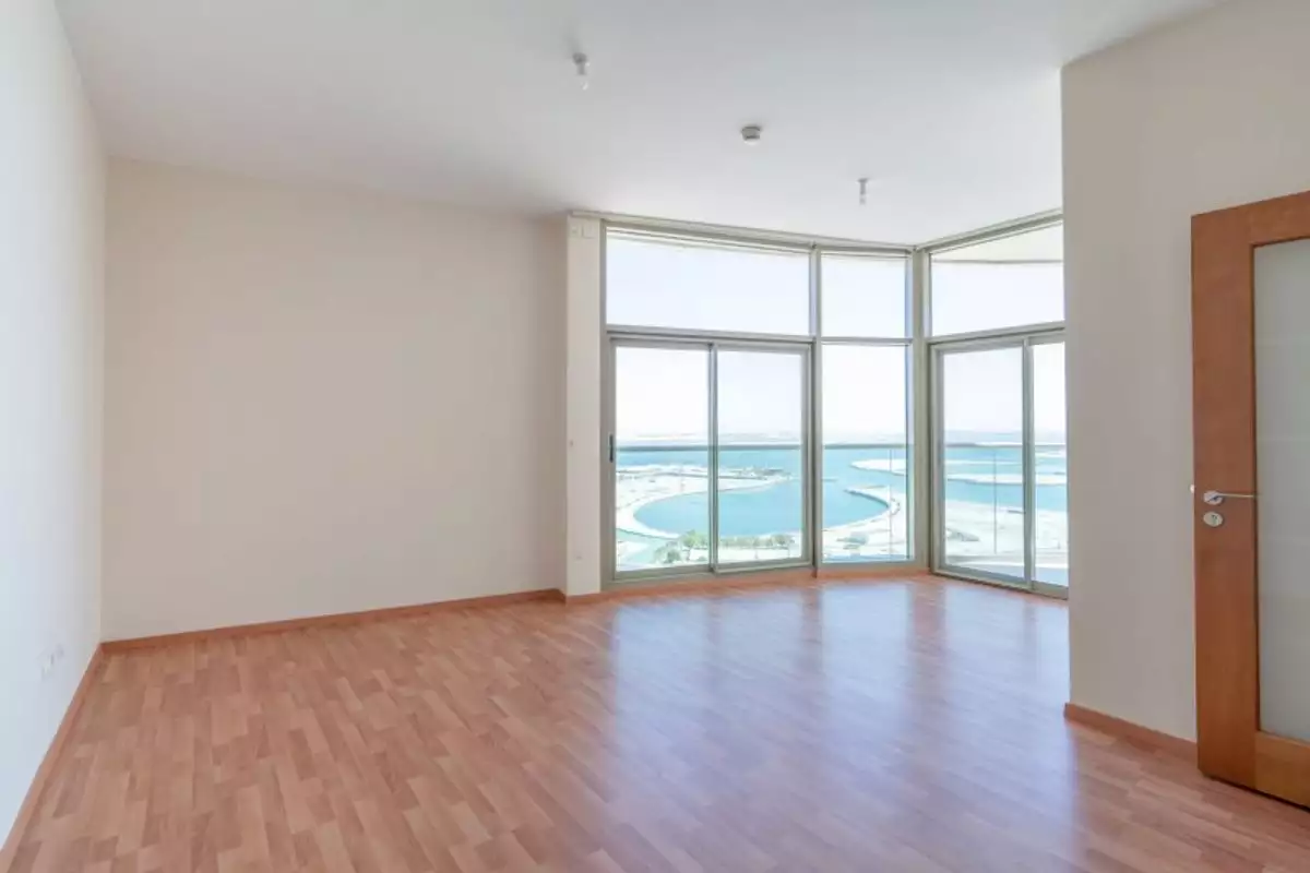 Flat 94m² in UAE, Abu Dhabi. Priced at 307150€ rent photo-4