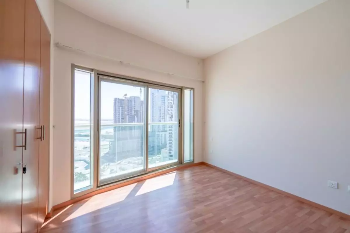 Flat 94m² in UAE, Abu Dhabi. Priced at 307150€ rent photo-9