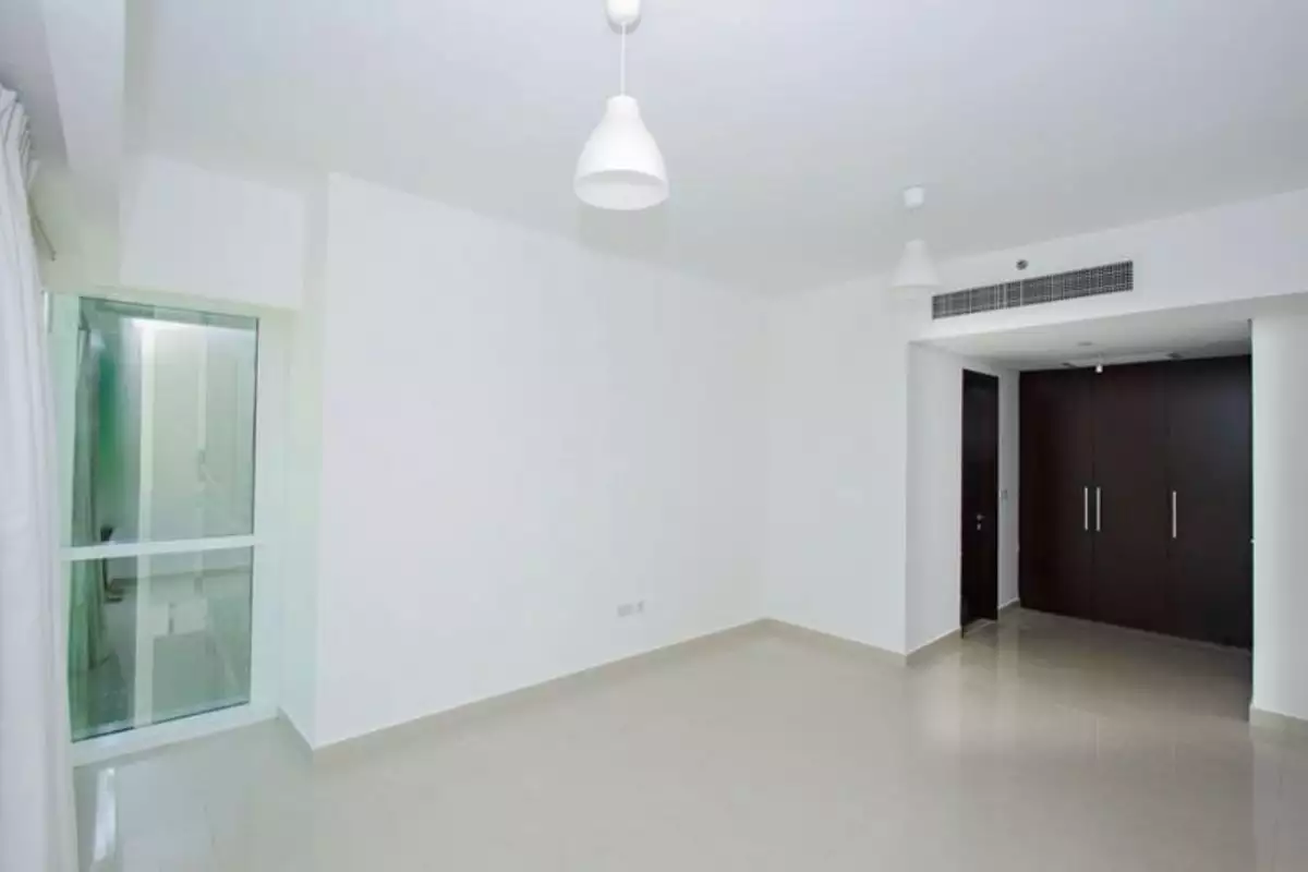 Flat 160m² in UAE, Abu Dhabi. Priced at 440410€ rent photo-13