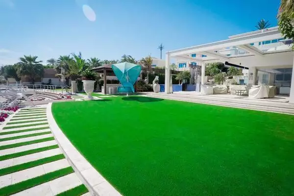 Villa 465m² in UAE, Abu Dhabi. Priced at 9988620€ rent photo-13