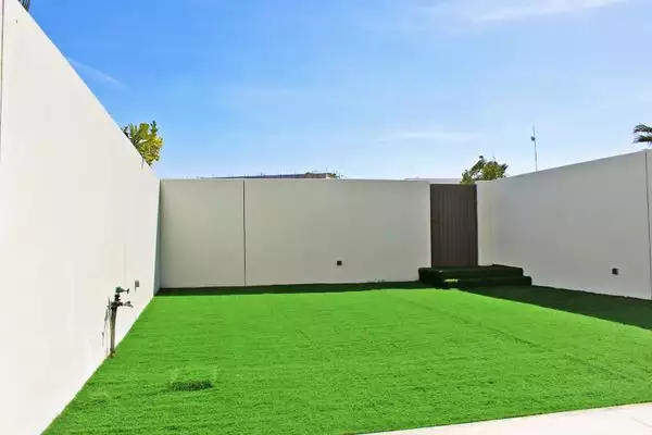 Townhouse 217m² in UAE, Abu Dhabi. Priced at 749146€ rent photo-7