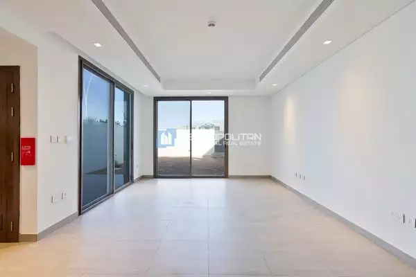 Townhouse 217m² in UAE, Abu Dhabi. Priced at 749146€ rent photo-8