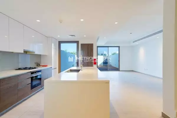 Townhouse 217m² in UAE, Abu Dhabi. Priced at 749146€ rent photo-9