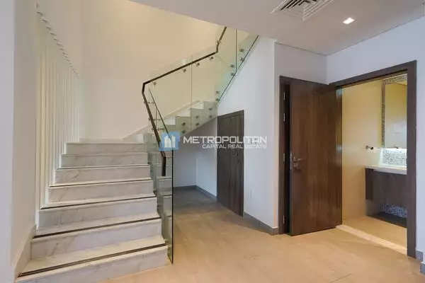 Townhouse 217m² in UAE, Abu Dhabi. Priced at 749146€ rent photo-10