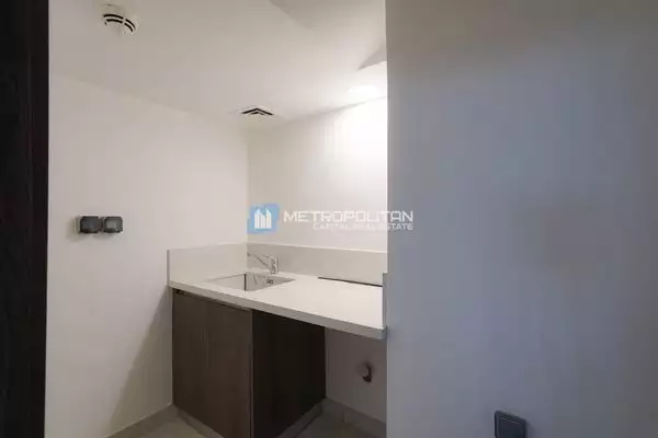 Townhouse 217m² in UAE, Abu Dhabi. Priced at 749146€ rent photo-13