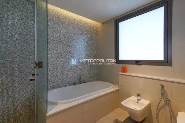 Townhouse 217m² in UAE, Abu Dhabi. Priced at 749146€ rent photo-25